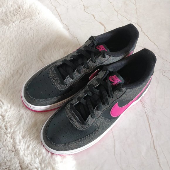 🔥𝐒𝐎𝐋𝐃 𝐎𝐔𝐓🔥 - Picture 4 of 8